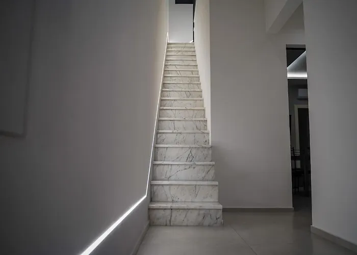 Jay House Floridia
